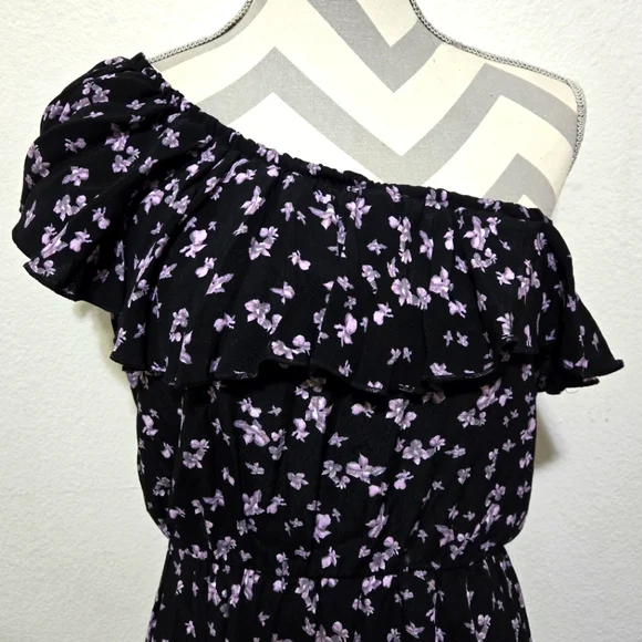 LEITH Floral One Shoulder Ruffle Asymmetric Hem Dress Black Lavender Size Medium - Picture 3 of 15